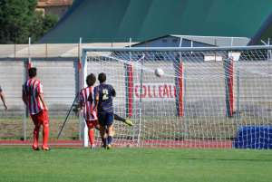 -2011-08-10-COLLIGIANA-LAMMARI-3A2-secondo-gol